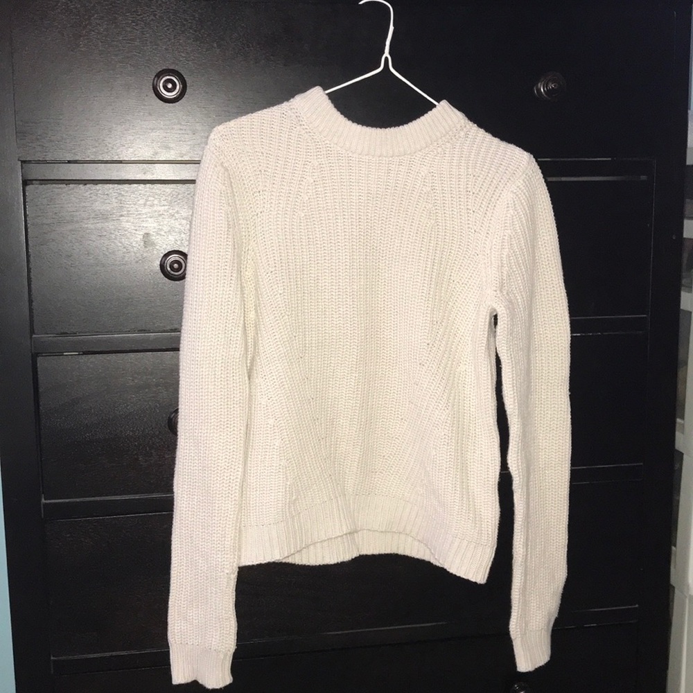 BASIC sweaters - Picture 3 of 4